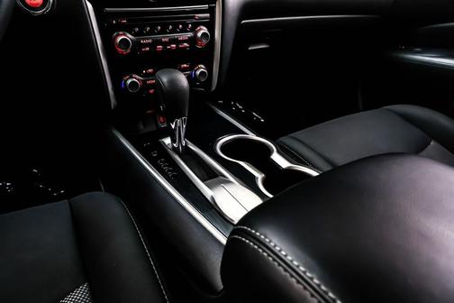 2020 Nissan Pathfinder S 2WD