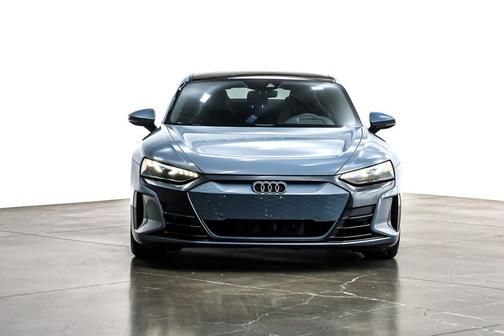 2023 Audi e-tron GT Premium Plus quattro