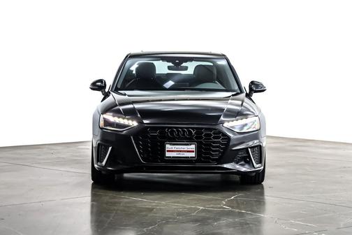 2023 Audi A4 45 S line Premium Plus