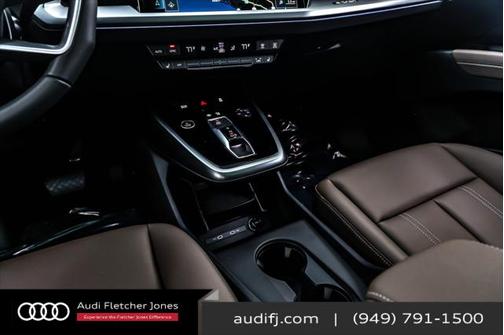 2025 Audi Q4 e-tron Premium Plus 55 quattro