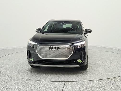 Mythos Black Metallic 2023 Audi Q4 e-tron Premium 40 RWD