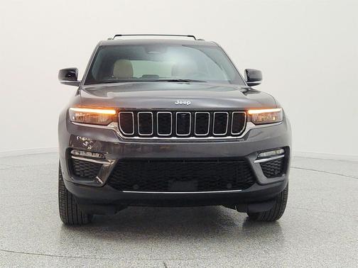 Baltic Gray Metallic Clearcoat 2025 Jeep Grand Cherokee 4xe Base