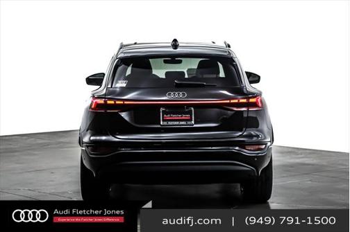 2025 Audi Q6 e-tron Premium Plus quattro