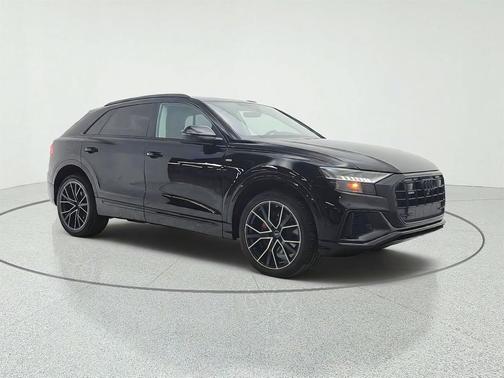 Mythos Black Metallic 2023 Audi Q8 55 Premium Plus