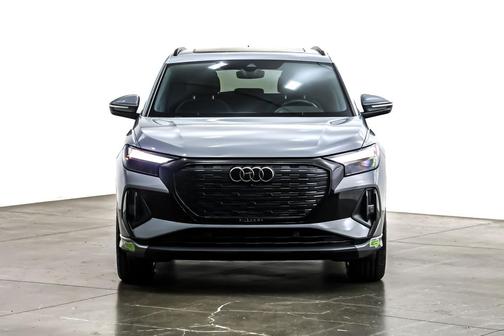 2023 Audi Q4 e-tron Premium 50 quattro