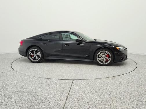 Mythos Black Metallic 2023 Audi e-tron GT Premium Plus quattro