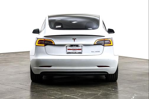 2022 Tesla Model 3 Performance