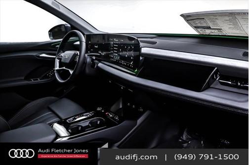 2025 Audi Q6 e-tron Premium Plus quattro
