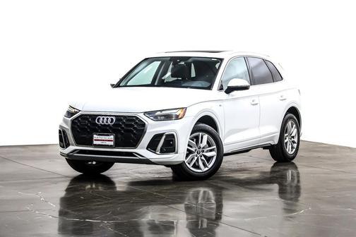 2023 Audi Q5 45 S line Premium