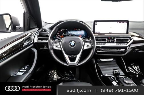 2024 BMW X4 xDrive30i