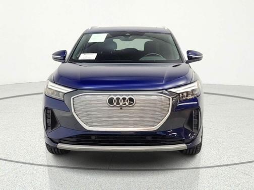 Navarra Blue Metallic 2023 Audi Q4 e-tron Premium Plus 40 RWD