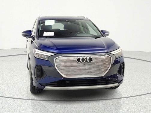 Navarra Blue Metallic 2023 Audi Q4 e-tron Premium Plus 40 RWD