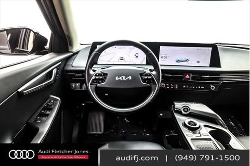 2024 Kia EV6 Light