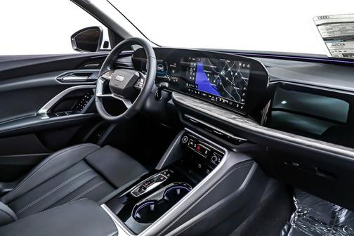 2025 Audi Q5 Premium Plus TFSI quattro S tronic