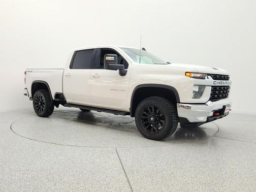 Summit White 2022 Chevrolet Silverado 2500 LT