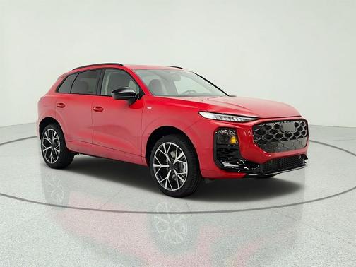 Progressive Red Metallic 2026 Audi Q3 TFSI quattro S tronic