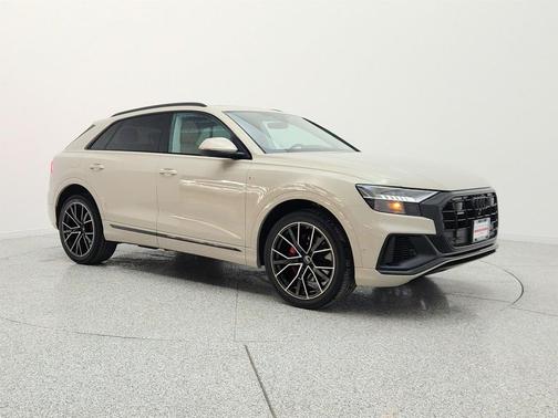 Vicuna Beige Metallic 2023 Audi Q8 55 Premium Plus