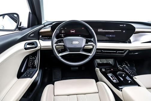 2025 Audi Q6 e-tron Premium Plus quattro