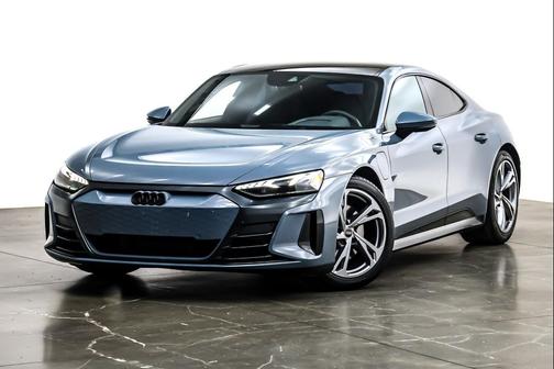 2024 Audi e-tron GT Premium Plus quattro