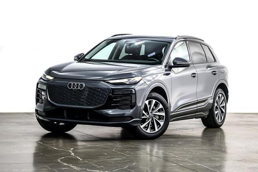 2025 Audi Q6 e-tron Premium quattro