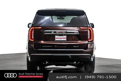 2022 GMC Yukon SLT
