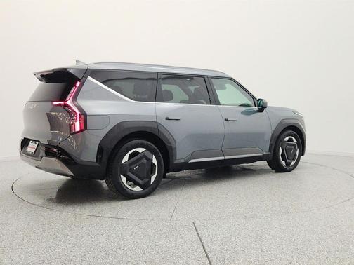 Iceberg Green 2024 Kia EV9 Land