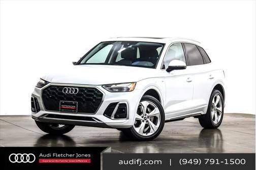 2022 Audi Q5 45 S line Premium Plus