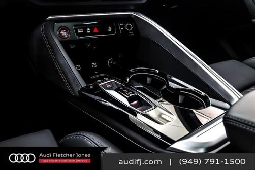 2025 Audi SQ5 3.0T Premium Plus