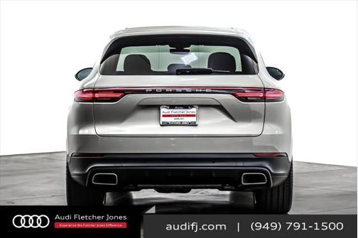 2023 Porsche Cayenne Platinum Edition