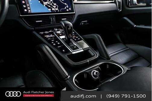 2023 Porsche Cayenne Platinum Edition