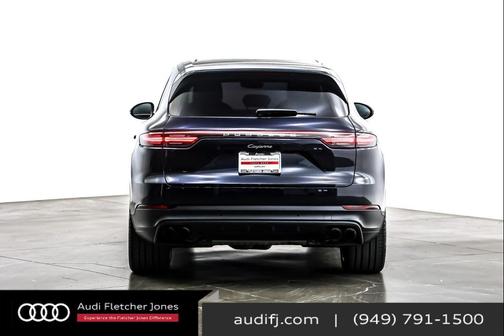 2022 Porsche Cayenne Cayenne