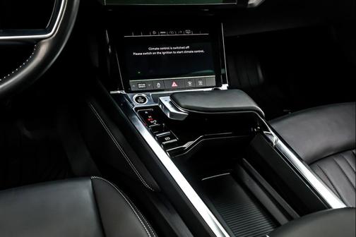 2021 Audi e-tron Premium