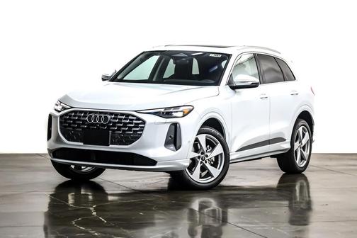 2025 Audi Q5 Premium Plus