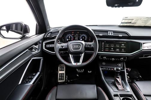 2025 Audi Q3 45 S line Premium Plus