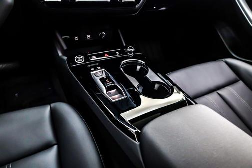 2025 Audi A6 e-tron Premium