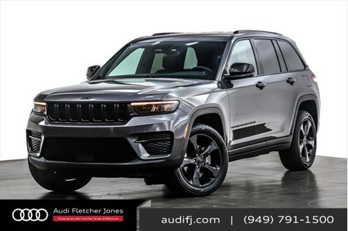2022 Jeep Grand Cherokee Altitude