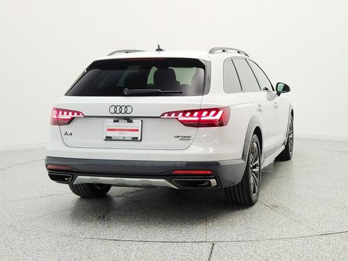 Glacier White Metallic 2024 Audi A4 allroad 45 Premium Plus