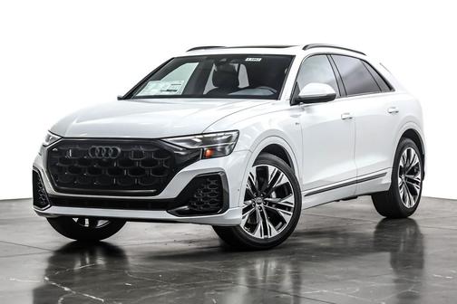 2026 Audi Q8 55 Premium Plus