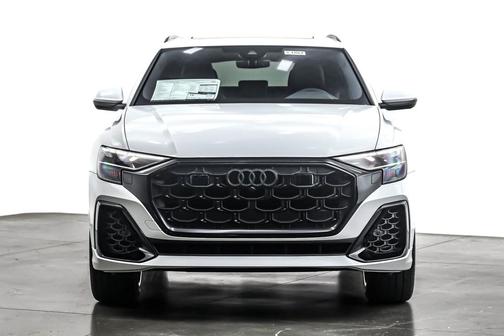 2026 Audi Q8 55 Premium Plus