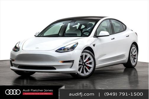 2022 Tesla Model 3 Standard Range
