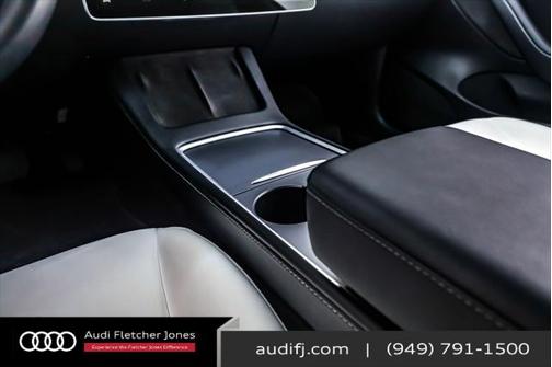 2022 Tesla Model 3 Standard Range