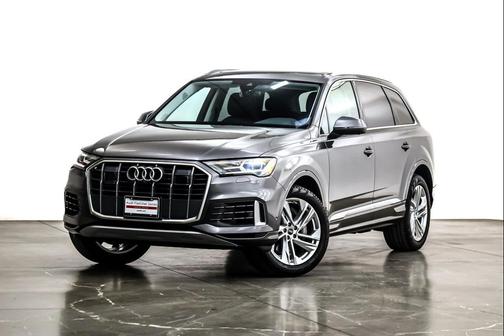 2023 Audi Q7 55 Premium Plus