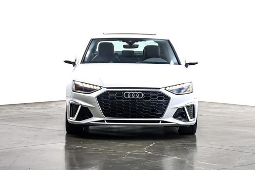 2023 Audi A4 45 S line Premium