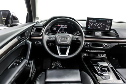 2025 Audi Q5 45 S line Premium Plus