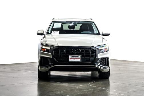 2023 Audi Q8 55 Premium Plus