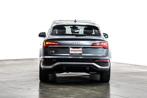 2021 Audi Q5 45 Premium