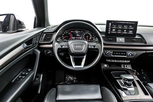 2021 Audi Q5 45 Premium