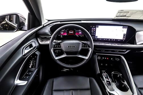 2025 Audi Q5 Premium
