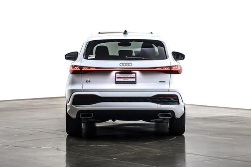 2025 Audi Q5 Prestige TFSI quattro S tronic