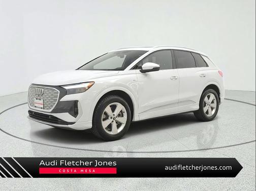 Glacier White Metallic 2024 Audi Q4 e-tron Premium 50 quattro